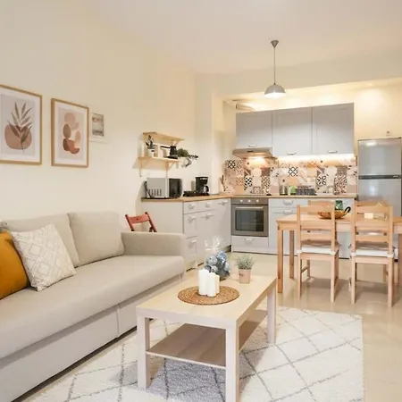 Apartamento Spacious 2 Bd Seafront Escape In Volos W Patio