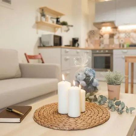 Spacious 2 Bd Seafront Escape In Volos W Patio Kritharia (Thessalia)